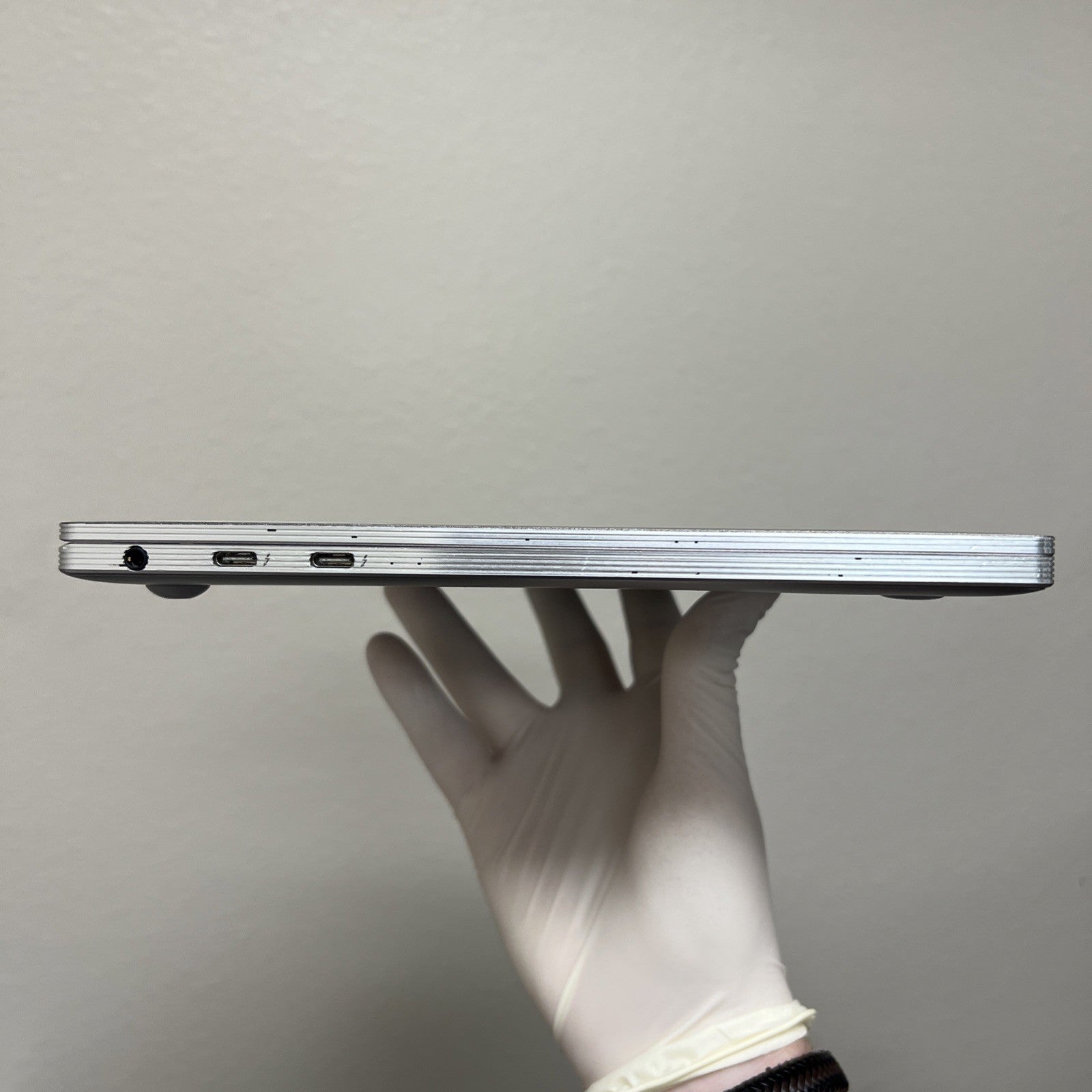 SAMSUNG NOTEBOOK 9 PRO 13” i7-8565U 16GB RAM 512GB 1.80GHz WIN 11PRO